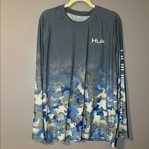 Huk Gray & Blue Rash Guard Swim Performance Fish Shirt  - XL